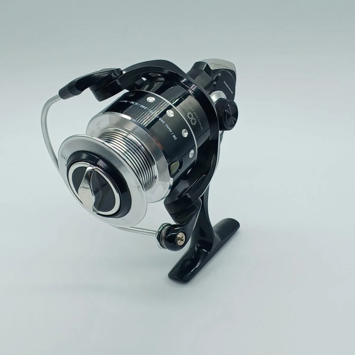 Moulinet Sakura Silver Sniper 4004 FD - Matériel sport pas cher – Meilleur rapport qualité-prix - Aérographe