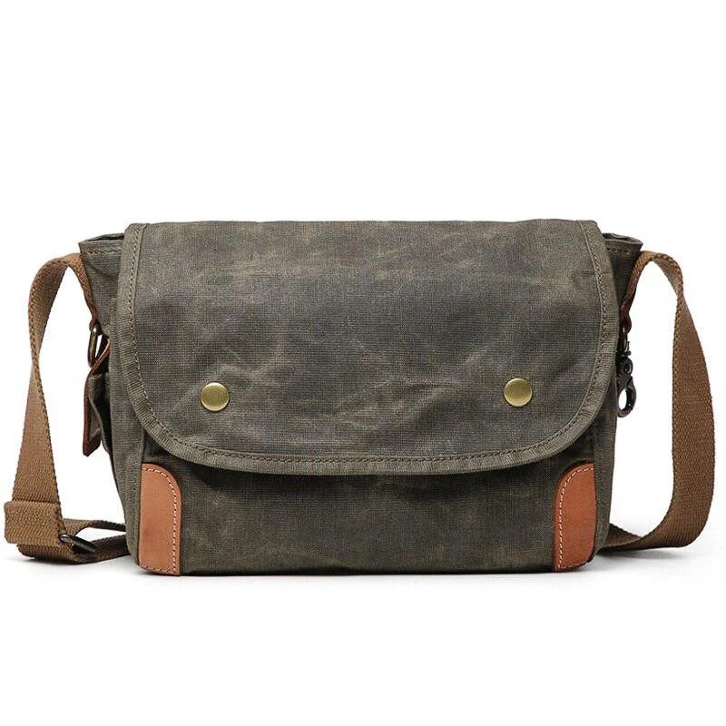 Sacoche vintage homme | WATTEN - Outdoor Orange Sports Shop – Bons Plans Randonnée & Trekking