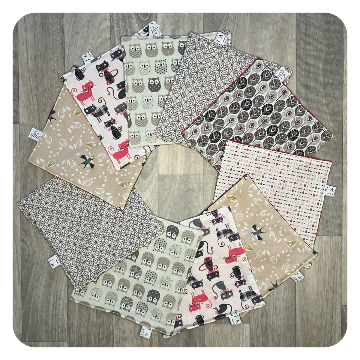Mini serviette pour le visage en stock - Accessoires pratiques maison pour un intérieur plus fonctionnel Petite serviette visage 30cm x 30cm - Pure Quality Cotton