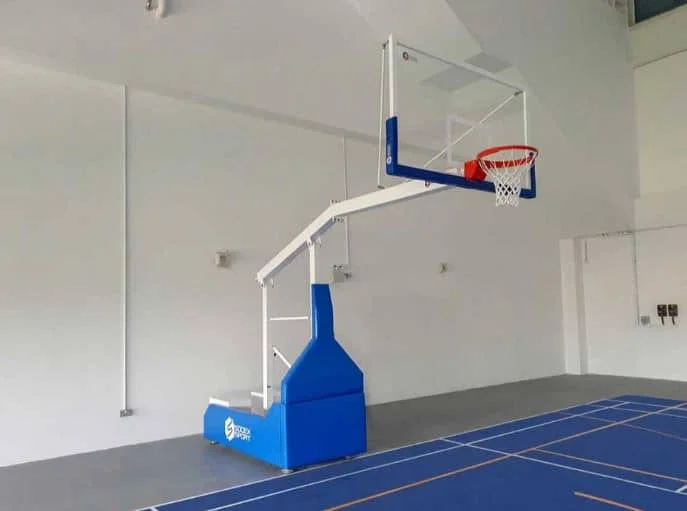 Panier de basket intérieur mobile et pliable – déport 1m ou 2,25m – certifié FIBA 5×5 niveau 2 - Matériel sport pas cher Metaluplast – Meilleur rapport qualité-prix