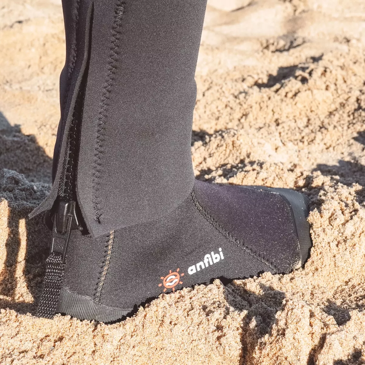 Chaussons Néoprène longe-côte Anfibi by Mellow Sea 3mm - Outdoor Sports Shop – Bons Plans Randonnée & Trekking - {'count': 1, 'name': 'solar'}