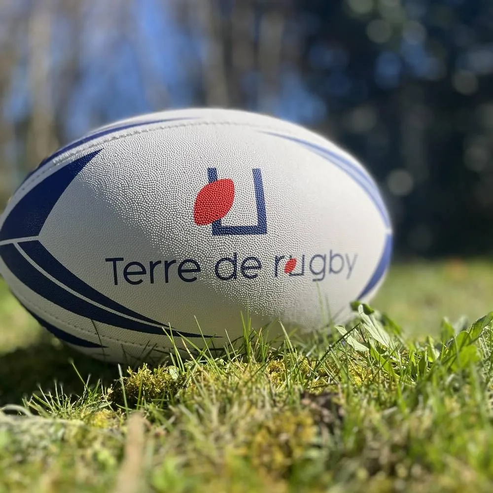 Ballon de rugby blanc – personnalisation design en option - Matériel sport pas cher – Meilleur rapport qualité-prix