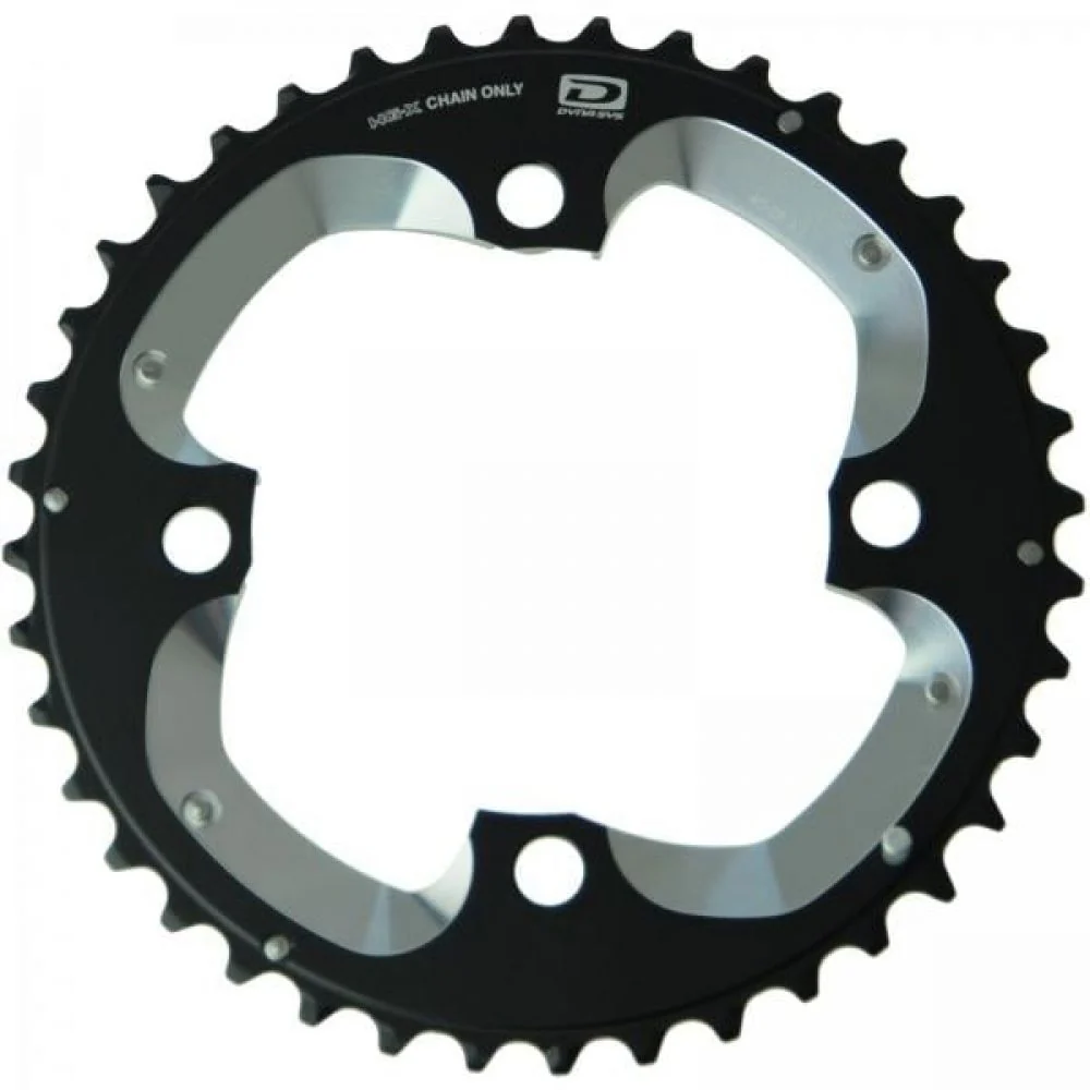 Plateau T781 SHIMANO XT ext. - Des Équipements Pensés pour Profiter de Chaque Instant Dehors