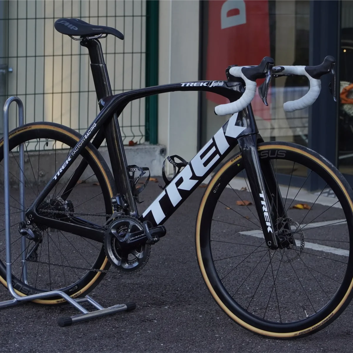 Trek Madone SLR Matériel sport cher Meilleur rapport qualité prix