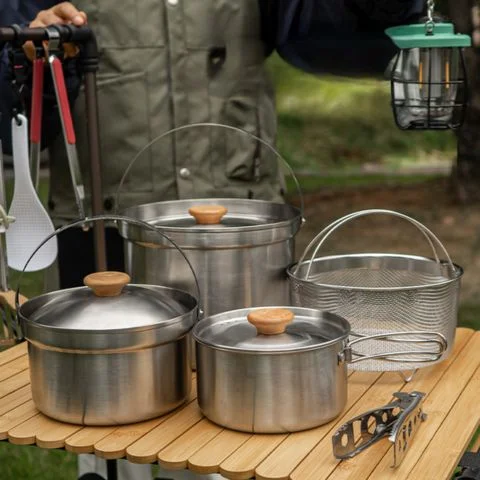 CASSEROLE CAMPING | Cuistot Nomade™ Familiale II - Des Équipements Pensés pour Profiter de Chaque Instant Dehors - ustensiles casserole cuistot familiale équipement instant