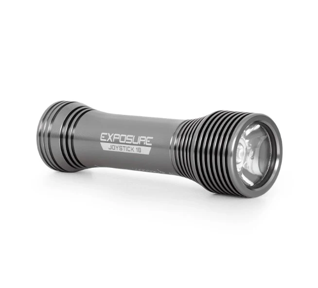 Eclairage avant Exposure Lights Joystick 18 USB-C - Des Équipements Pensés pour Profiter de Chaque Instant Dehors Exposure Joystick Mk 6 Front light - helmet kit - Cycling News | Bike  Reviews | road.cc