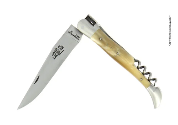 Couteau pliant avec tire-bouchon en corne claire, mitres inox finition satinée - Édition Limitée – L’Art de la Table Française en Promotion ! Couteau de poche laguiole avec tire-bouchon | Achat en ligne