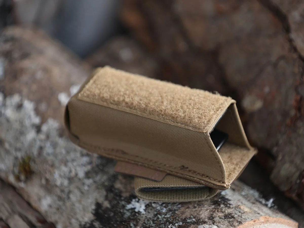 PCSI-V2 Porte chargeur simple pistolet incliné - Tout pour Créer des Expériences Mémorables en Extérieur - {'count': 1, 'name': 'ceinture'}