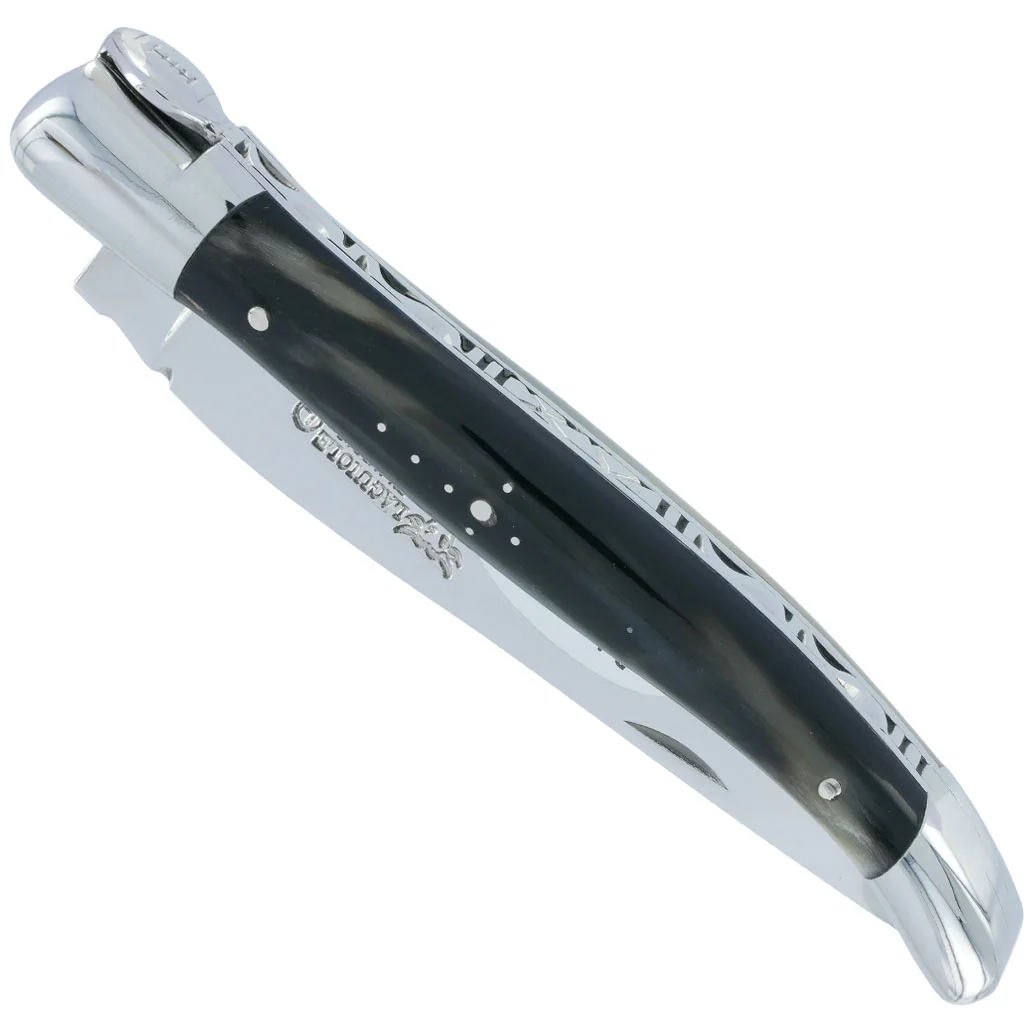 Couteau Laguiole en Aubrac 1 Pièce 12 cm Mouche en forme de Ballon de Rugby Manche Pointe de Corne 2 Mitres Inox Brillant - Édition Limitée – L’Art de la Table Française en Promotion ! Couteau 37g Ebène & Pêche à la Mouche Deejo - Mon-Droguiste.com
