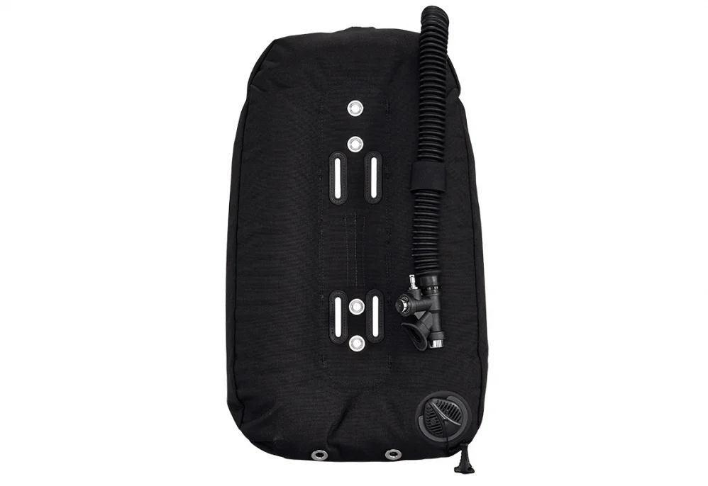 APEKS WTX D30 Saldi Straordinari Offerte Speciali Disponibili Adesso