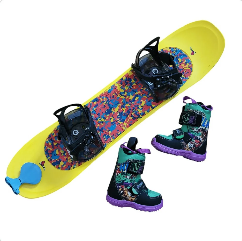 Snowboard + Boots Kid Riglet - Boutique Maman & Bébé – Produits Essentiels au Quotidien A seulement 17 mois, ce bébé est déjà une star du snowboard