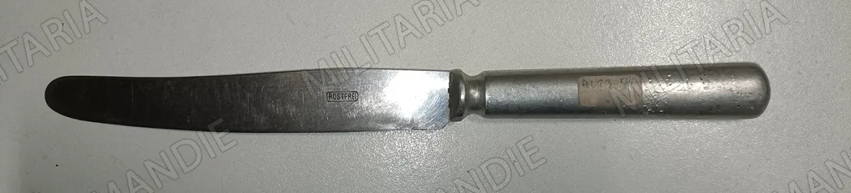 COUTEAU MESS WH ALLEMAND WW2 Éclairage qualité frais port offerts