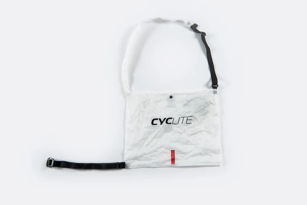 Sacoche bandoulière Cyclite – Musette / 01 - Tout pour Créer des Expériences Mémorables en Extérieur Musette Cyclite - 5.1L – Baroudeur Cycles
